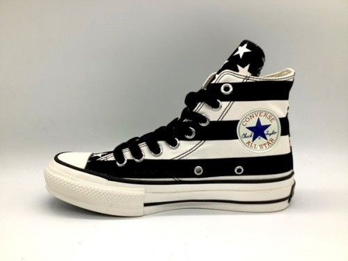スニーカーのCONVERSE