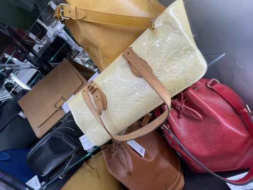 リサイクルショップ福岡のブランド買取