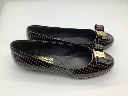 パンプスのSalvatore Ferragamo