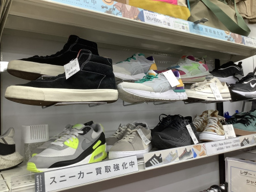 洋服　買取のリサイクルショップ　福岡