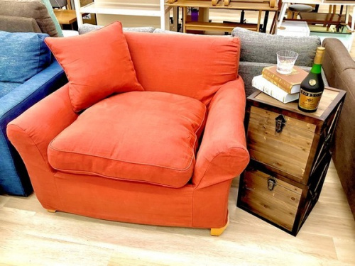 生活家具のソファ