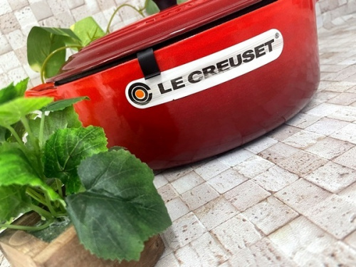 キッチン雑貨の鍋