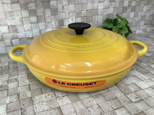 キッチン雑貨の鍋