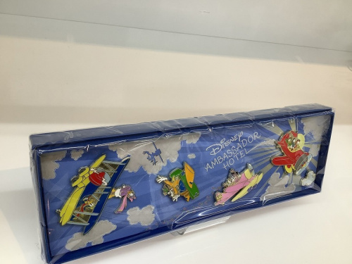 ピンバッジセットのリサイクルショップ福岡