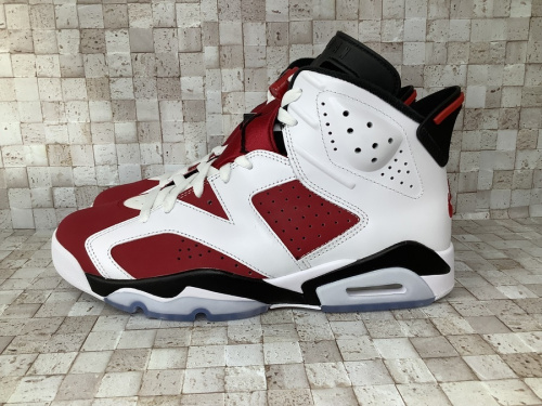 ハイカットスニーカーのNIKE