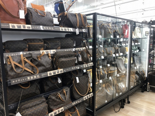 バッグのLOUIS　VUITTON