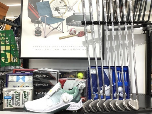 スポーツ用品のアイアンセット