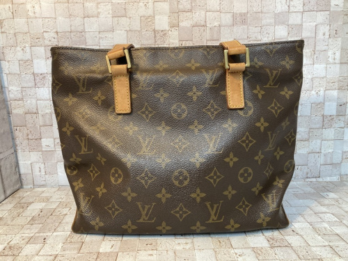 LOUIS VUITTONのセカンドバッグ