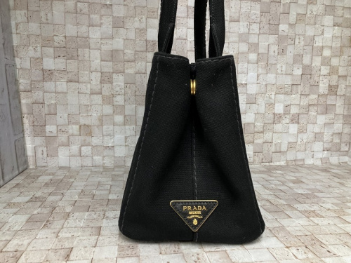 バッグのトートバッグ