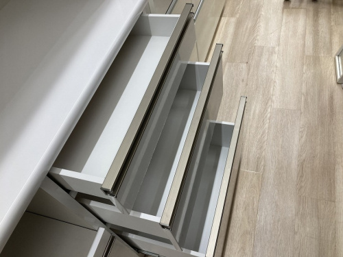 レンジボードの2枚スライド扉