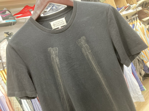 トップスのカットソー