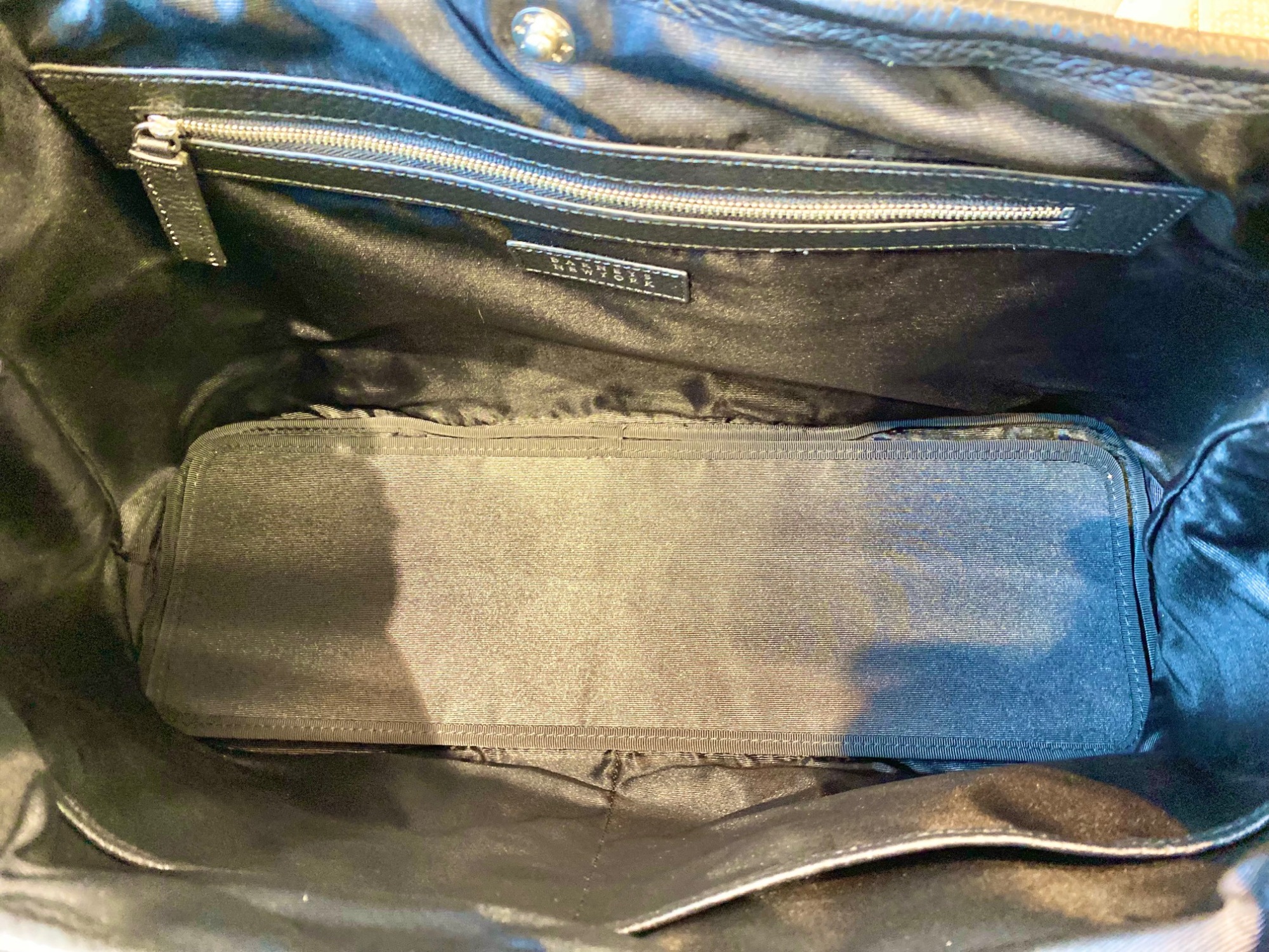 BARNEYS NEWYORK × Mercedes Benz】レザートートバッグ販売中