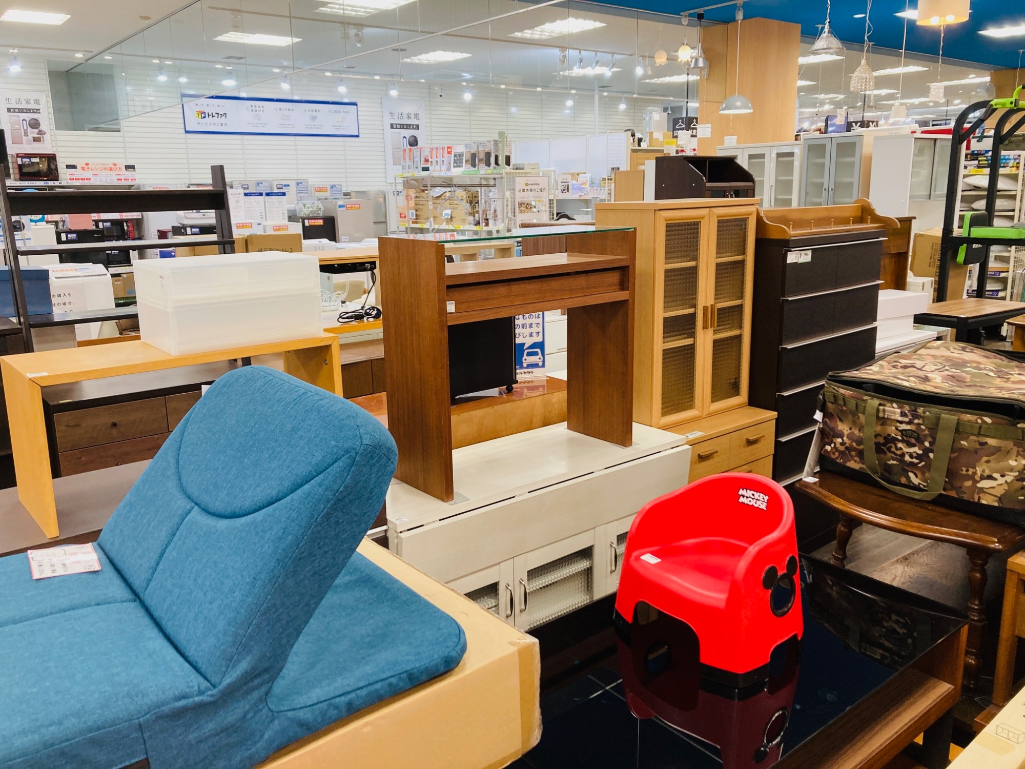 ニトリ】マルチカラーチェスト その他家具お値下げしました！｜2023年