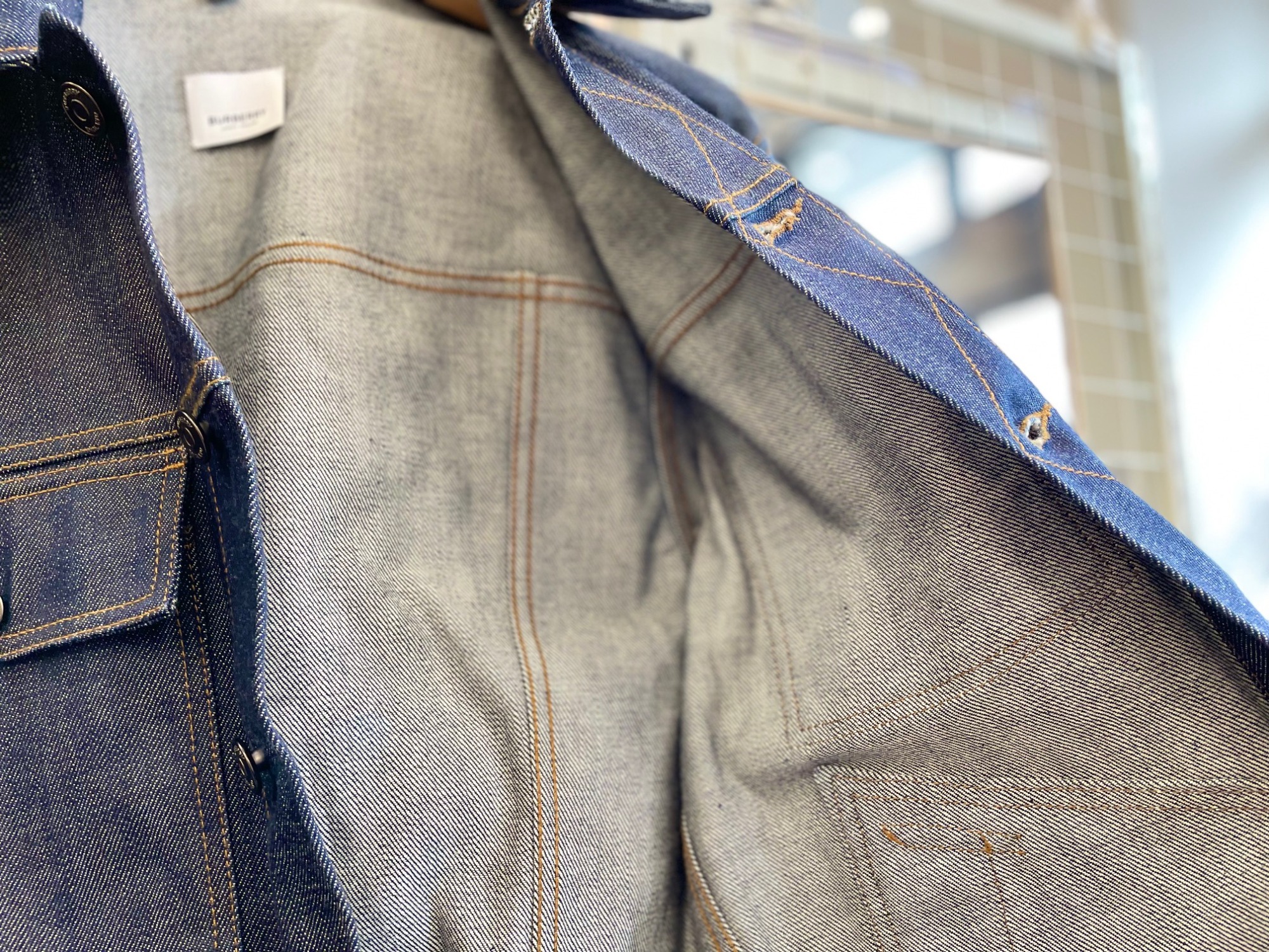 BURBERRY/バーバリー】デニムジャケットを買取入荷致しました！｜2023