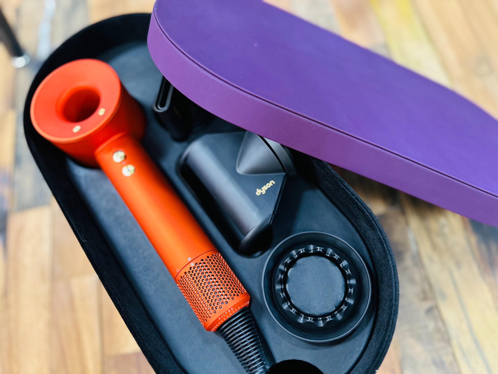 スマホで購入】dyson ヘアドライヤーのご紹介です‼｜2023年10月