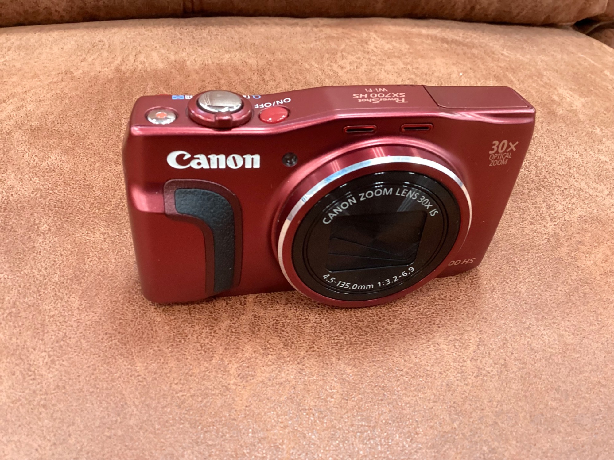 Canon】コンパクトデジタル一カメラのご紹介です！｜2024年05月12日