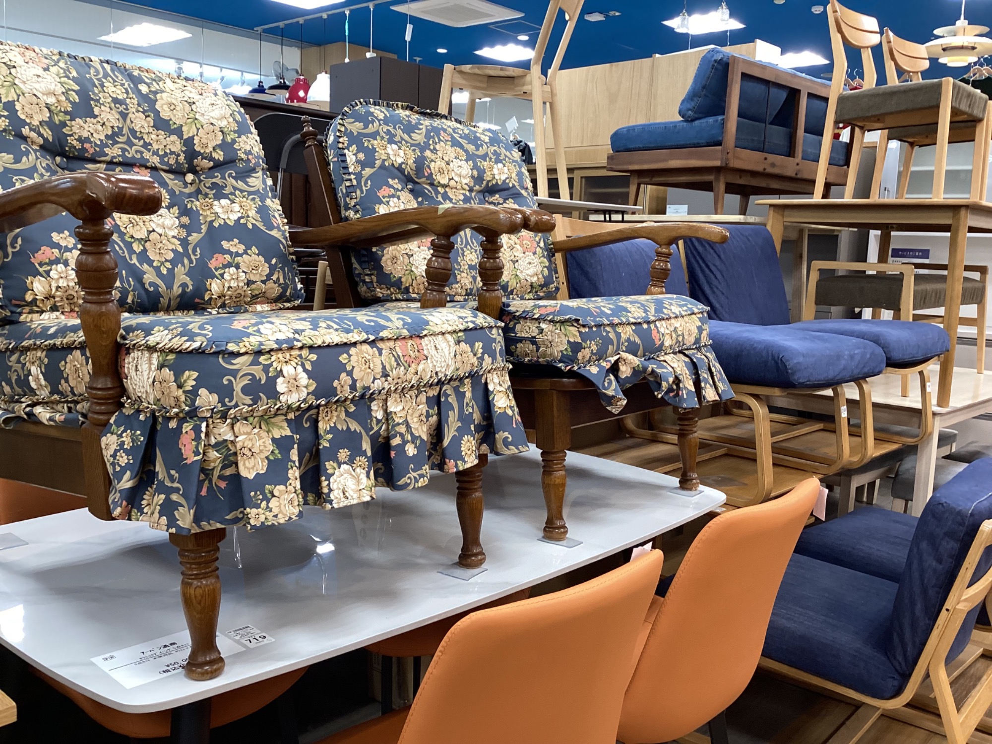 ちゃんちゃん様＊unico JOYL 2人掛けソファ 9/10 値下げ⭐️人気⭐️unico JOYL 2人掛けソファ ウニコ ジョイル