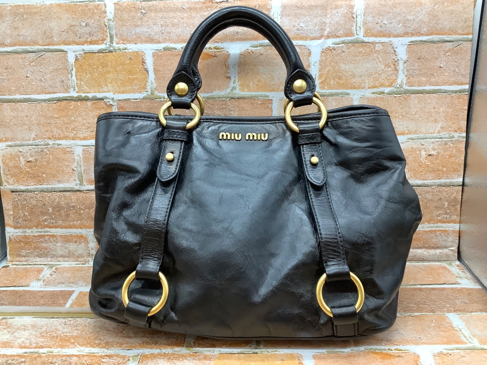 miu miu 2wayバッグ MIU MIU (ミュウミュウ) 2WAYバッグ買取入荷致しました！｜2025