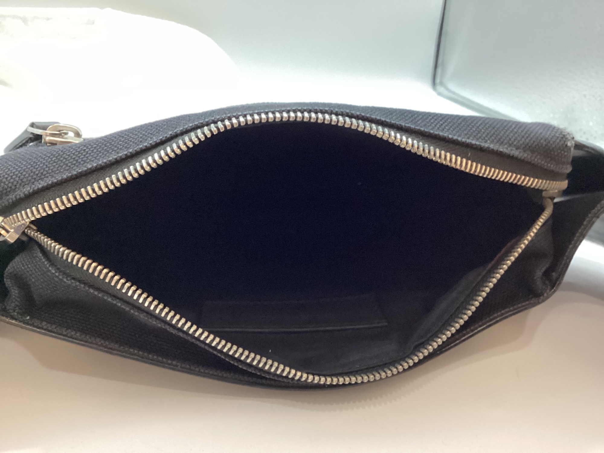 BALENCIAGA (バレンシアガ) ボディーバッグ 433625 ブラック買取