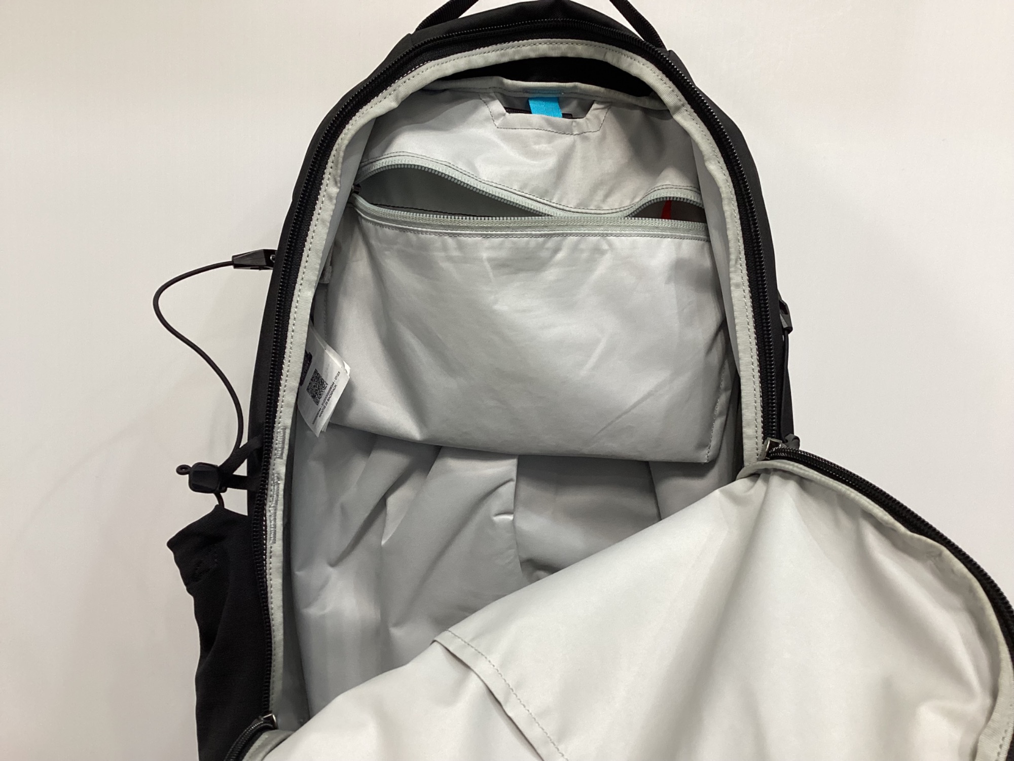 ARC'TERYX アークテリクス　リュック ARC'TERYX 未使用 アークテリクス ALPHA AR 55 Backpack 20844