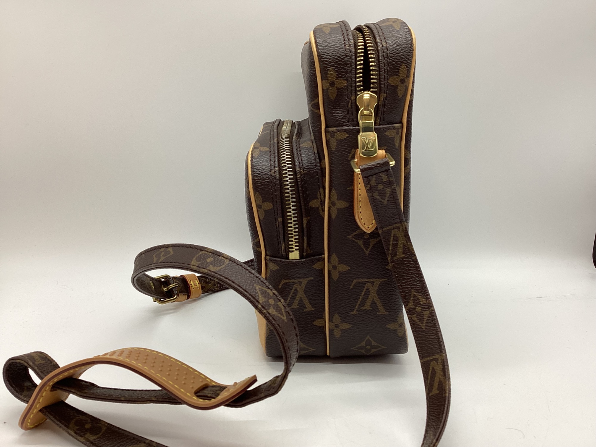 Louis Vuitton ショルダーバッグ ブラウン 社外修理履歴有 アマゾン 中古・古着通販】LOUIS VUITTON (ルイ ヴィトン) アマゾン