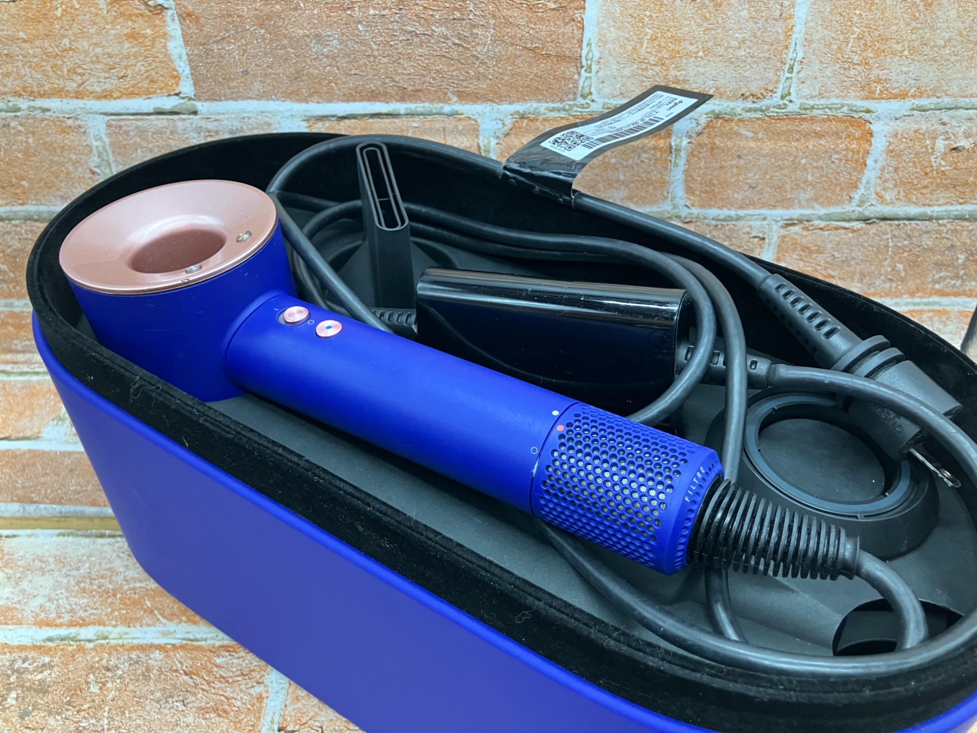 dyson ダイソン　ハンドヘルド ヘアドライヤー 青 dyson（ダイソン）ヘアードライヤー入荷致しました！｜2025年10月30日