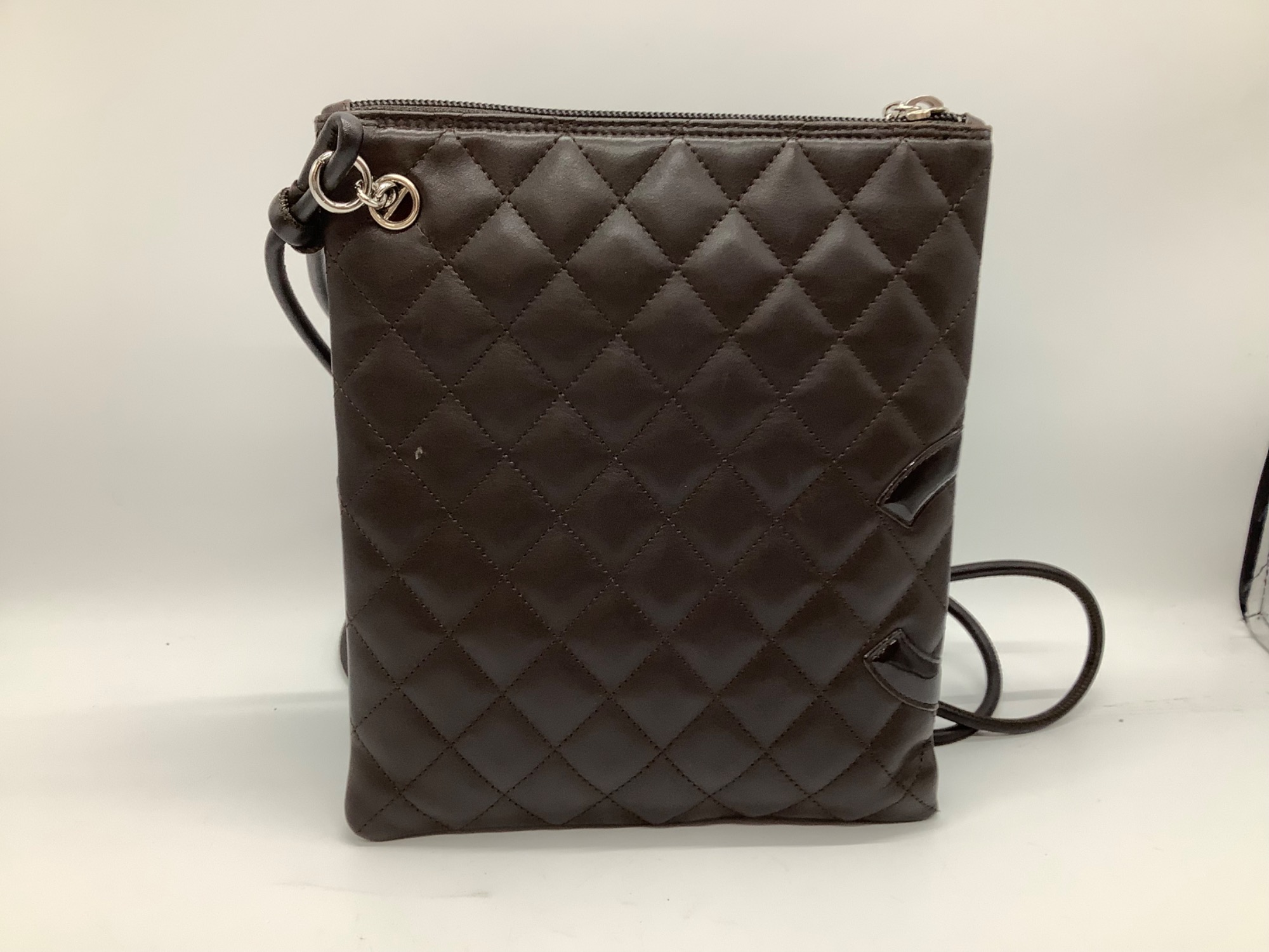 CHANEL (シャネル) ショルダーバッグ ブラウン入荷致しました！｜2025