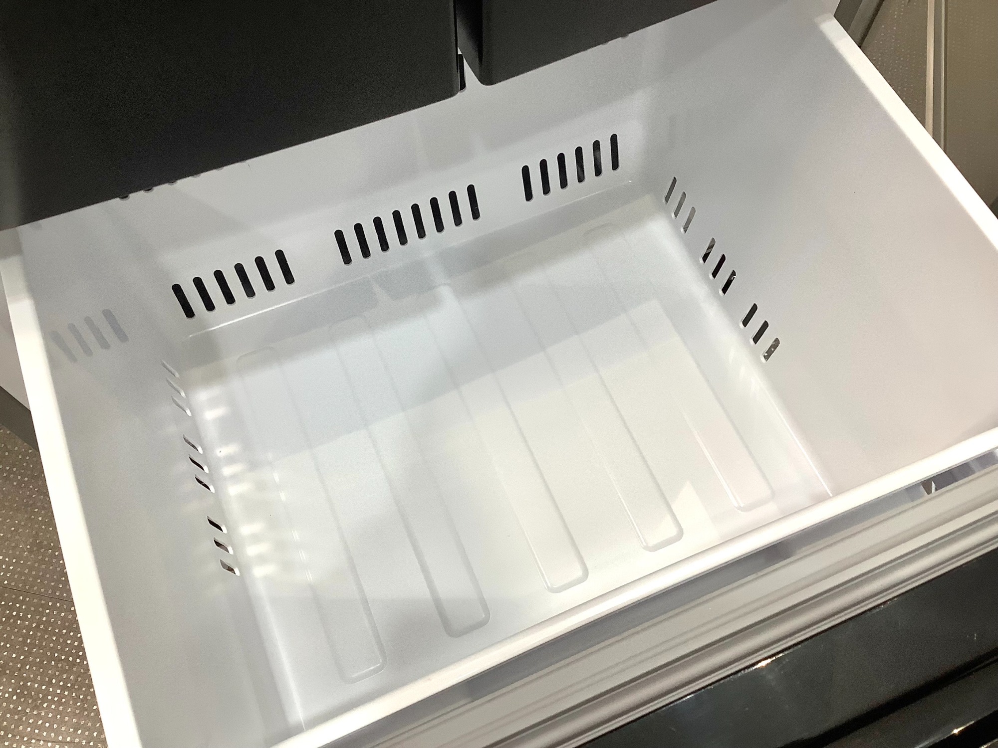 IRIS OHYAMA（アイリスオーヤマ）4ドア冷蔵庫買取入荷致しました