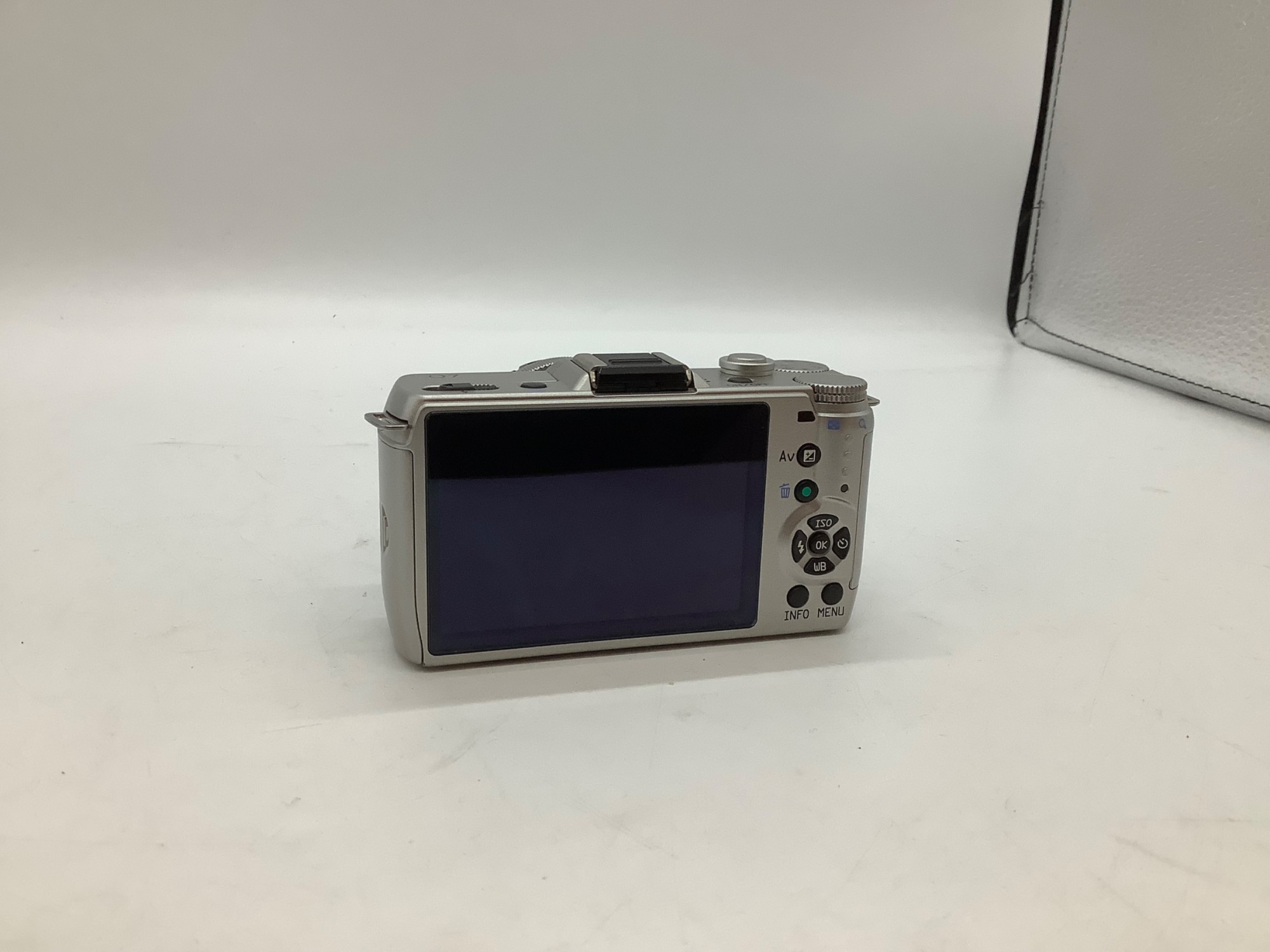 PENTAX (ペンタックス) ミラーレス一眼カメラ ダブルズームキット