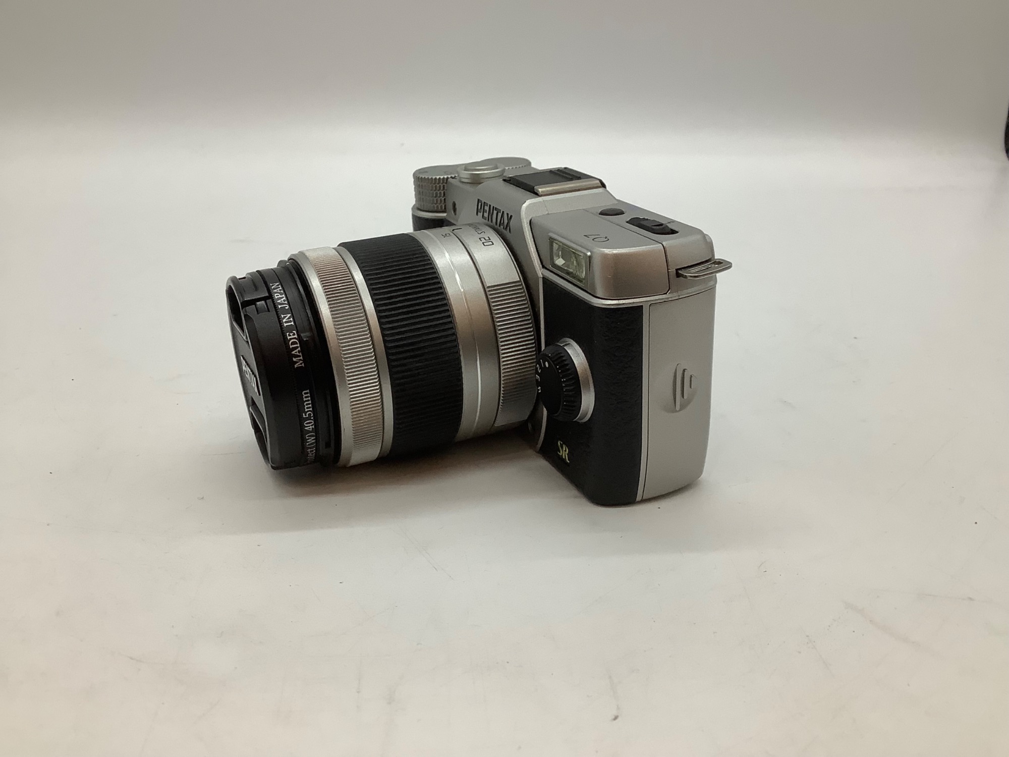 PENTAX (ペンタックス) ミラーレス一眼カメラ ダブルズームキット