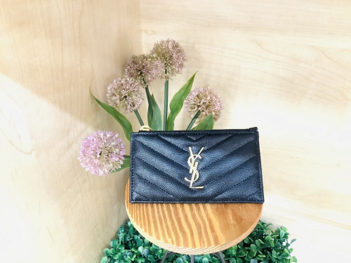 ブランド・ラグジュアリーのパスケース