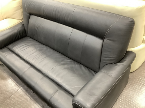 家具のソファ