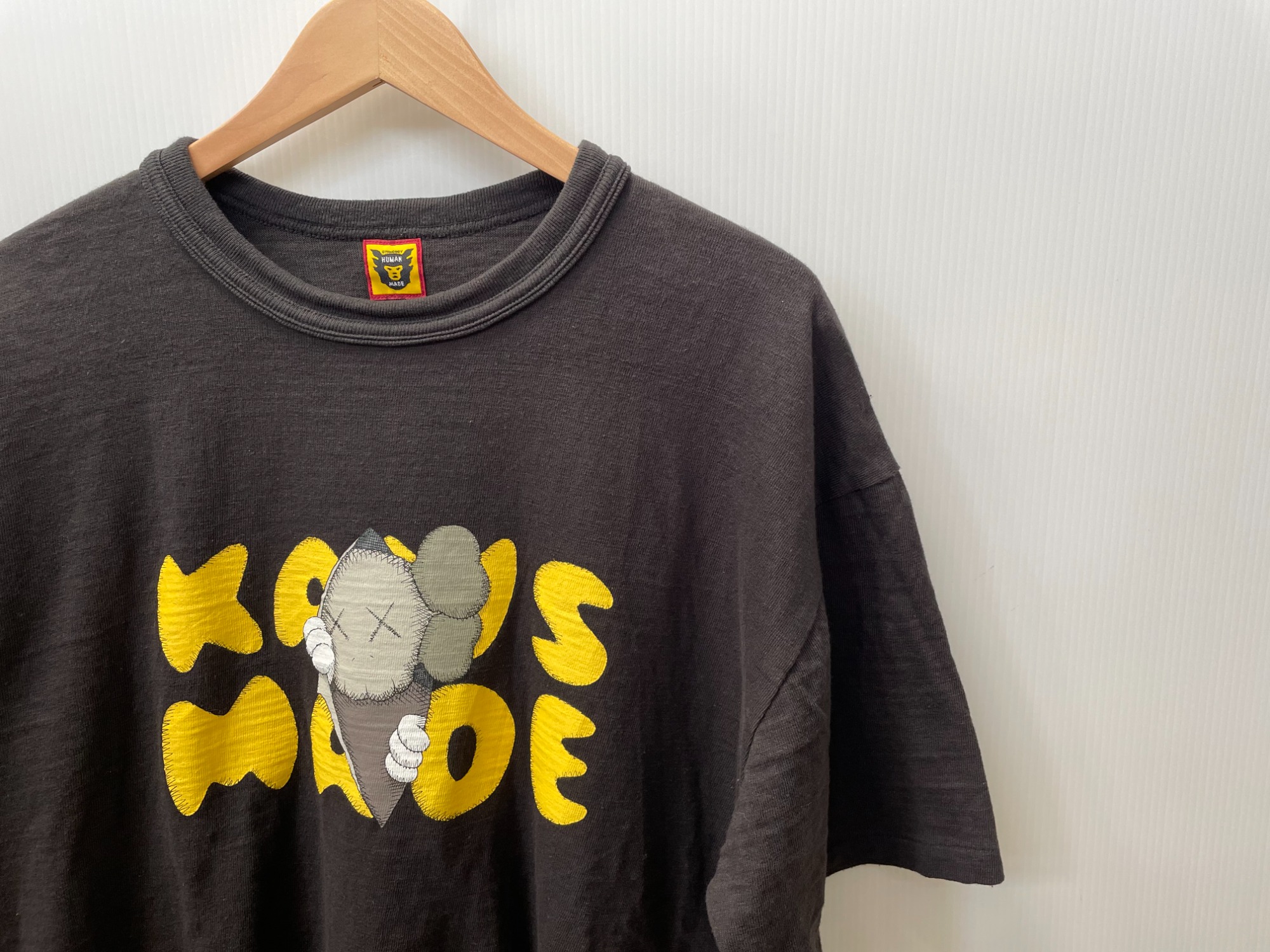 奇跡の限定コラボ】HUMAN MADE × KAWS バックプリントTee 買取
