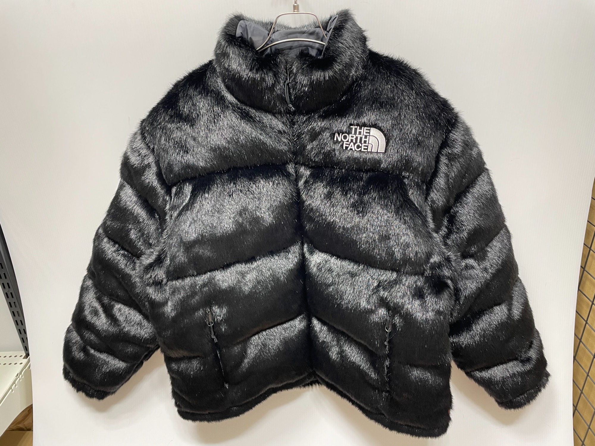 希少モデル】THE NORTH FACE × SUPREME ファーヌプシ 極上