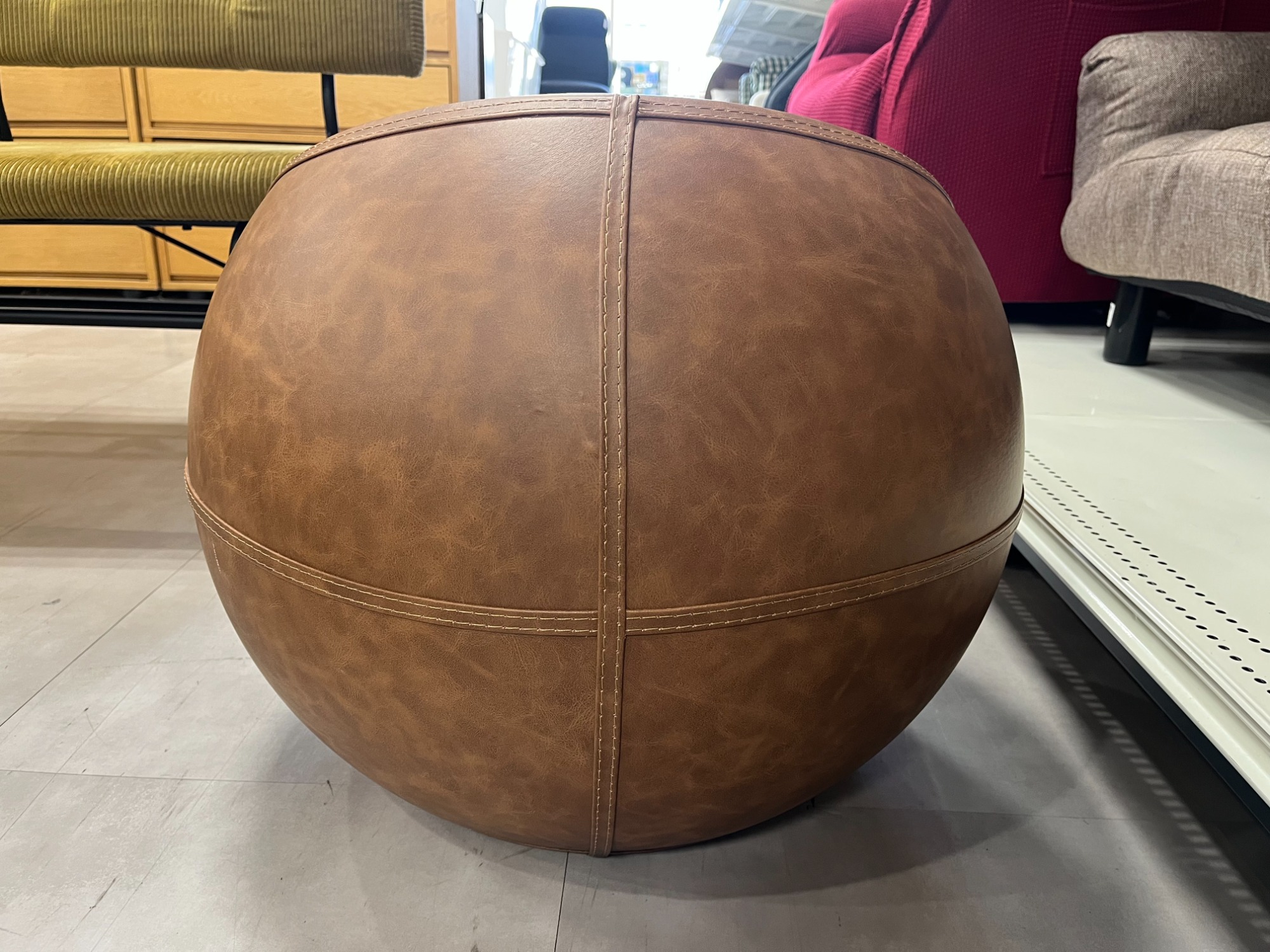 良質中古家具が勢揃い！トレファク浦和中尾店で中古家具大量展開中