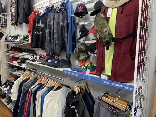 メンズファッションの府中衣類