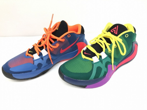 NIKE ナイキのスニーカー