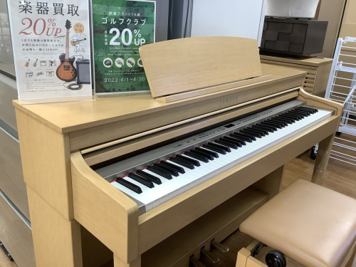 中古楽器店の電子ピアノ