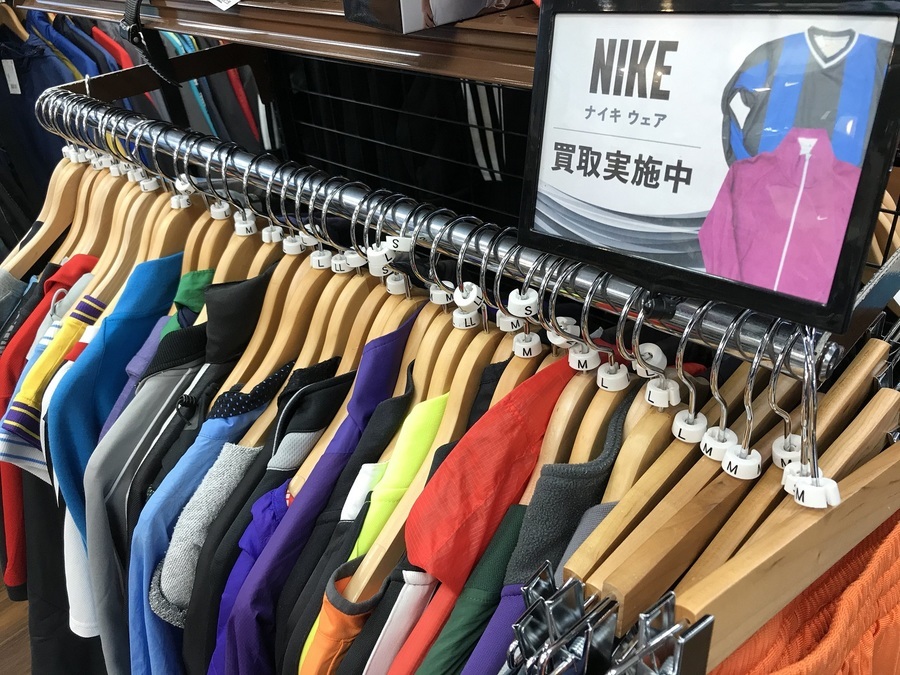 アディダス・ナイキ】スポーツウェア売場のご紹介です!! トレファク