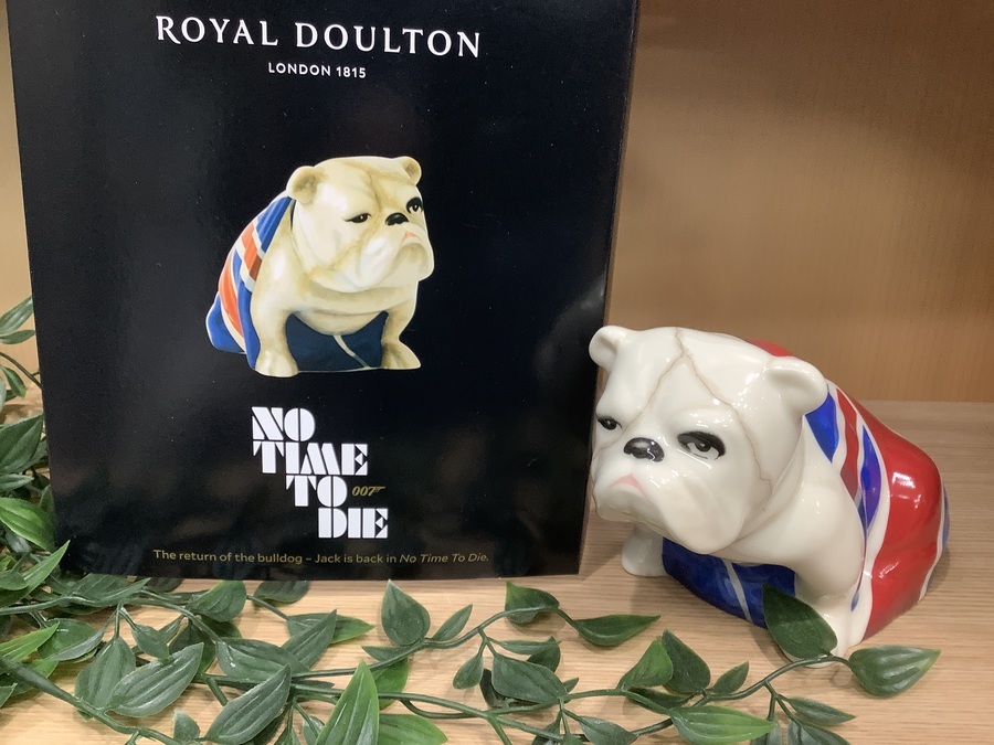 007 スペクター　ロイヤルドルトン ジャック・ザ・ブルドッグ 置物 フィギュリン買取強化中】ROYAL DOULTONより007 ジャック・ザ