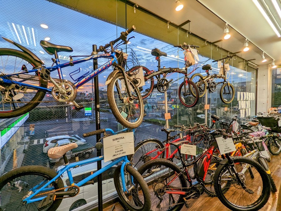 スポーツバイク買取強化中】TREK(トレック)のクロスバイク入荷しました