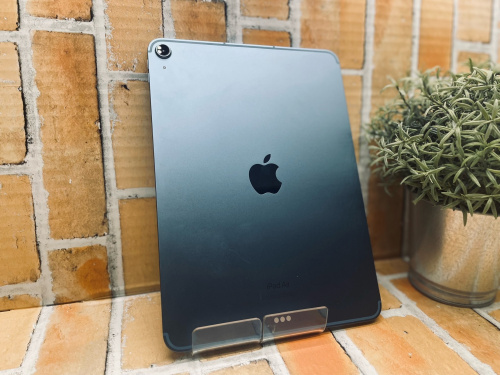 Apple製品買取強化中！】AppleよりiPad Air(第5世代)を買取入荷しま
