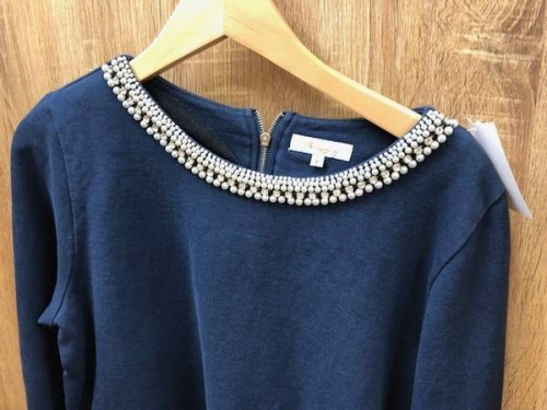 レディースファッションのシャツ