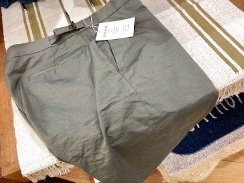 メンズファッションのパンツ