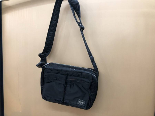 バッグのポーター(PORTER)