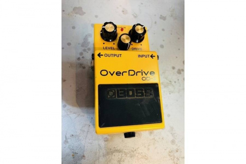 エフェクターのboss