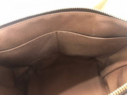 バッグのルイヴィトン(LOUIS VUITTON)