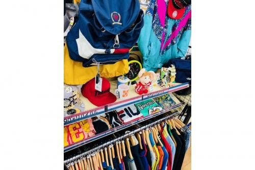 レディースファッションの90’Sリバイバル