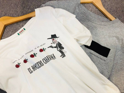 夏物セールの八王子多摩立川洋服買取