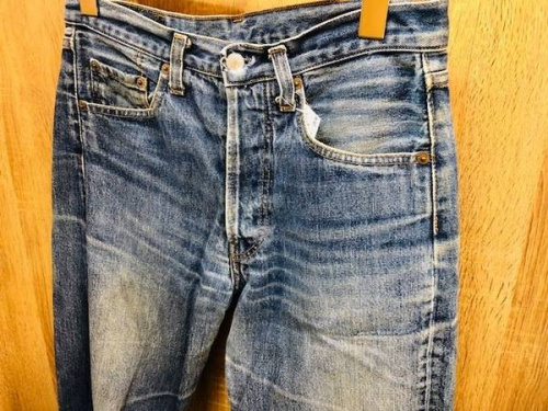 レディースファッションのジャケット